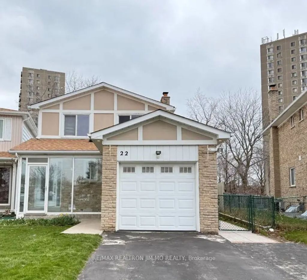 22 Hartleywood Drive Lower, Toronto E07