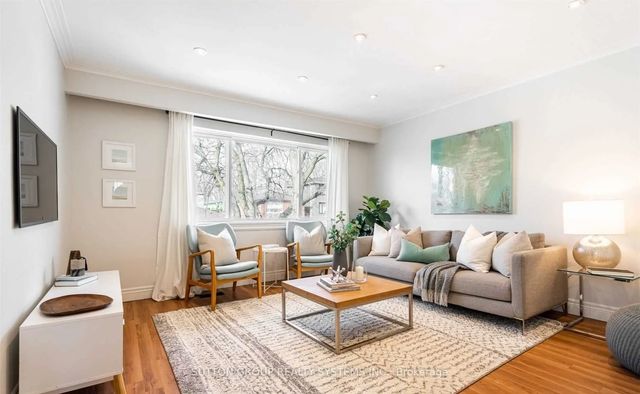 465 Ashdale Avenue 3, Toronto E01