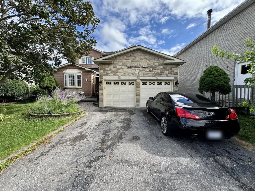 546 Laurier Crescent Basement, Pickering