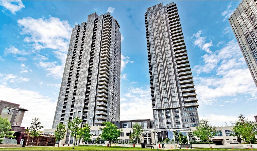 275 Village Green Square 525, Toronto E07