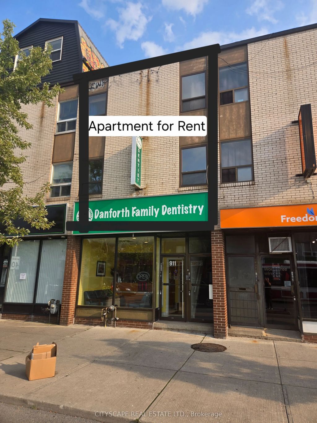 911a Danforth Avenue 2a-fr, Toronto E01