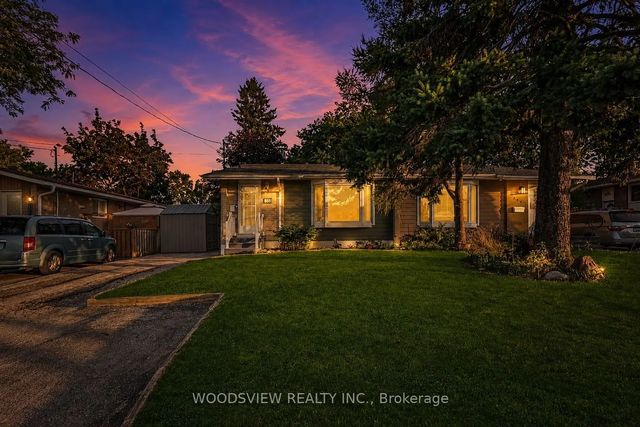 851 Moretta Avenue, Pickering