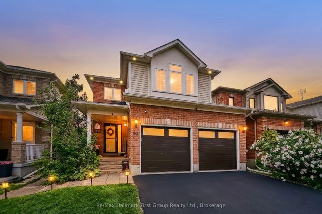 93 Trudeau Drive, Clarington