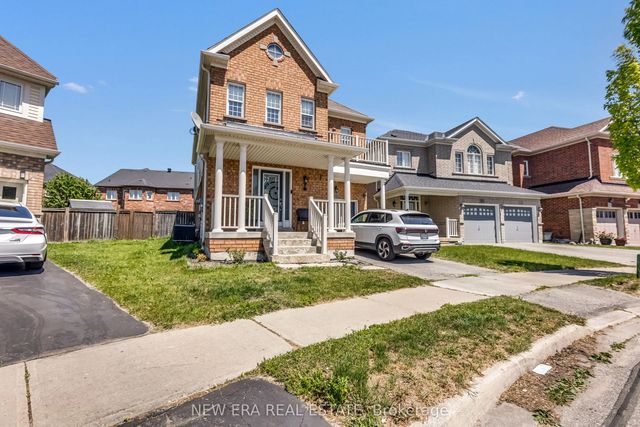 11 Warnford Circle, Ajax