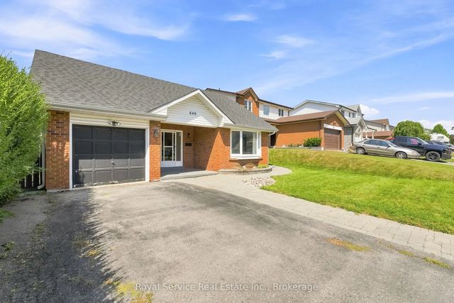 640 Hillcroft Street, Oshawa