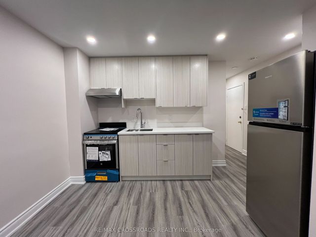 1324b Gerrard Street E Apt 1, Toronto E01