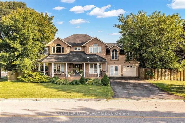 828 Wildflower Court, Oshawa