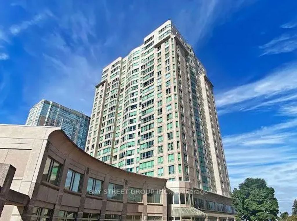 18 Lee Centre Drive 510, Toronto E09