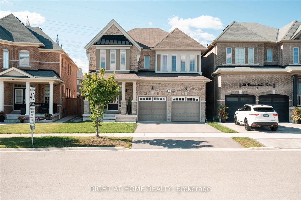 40 Stannardville Drive, Ajax