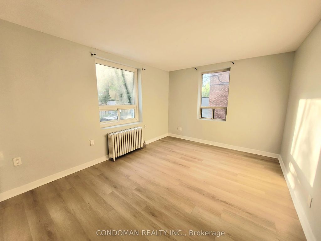 852 Broadview Avenue 104, Toronto E03