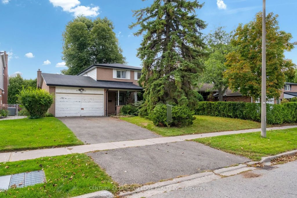 18 Kentish Crescent, Toronto E07