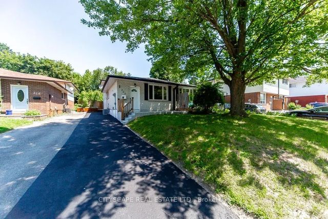 322 Fernwood Avenue, Oshawa