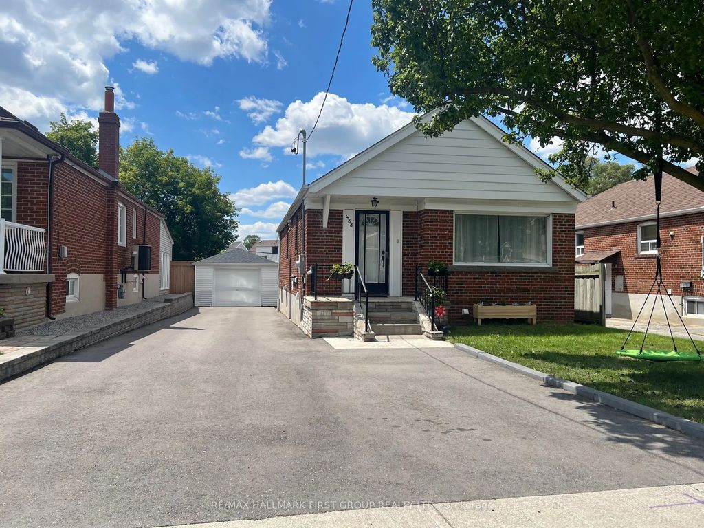 482 Warden Avenue, Toronto E06