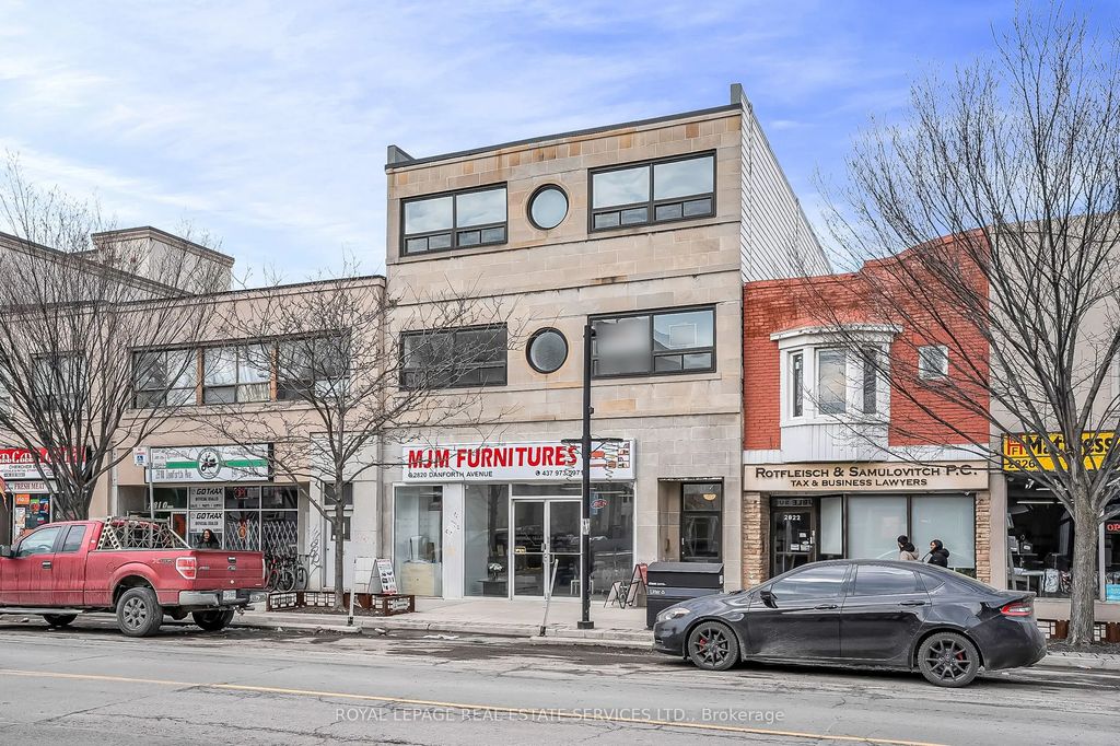 2820 Danforth Avenue 301, Toronto E02