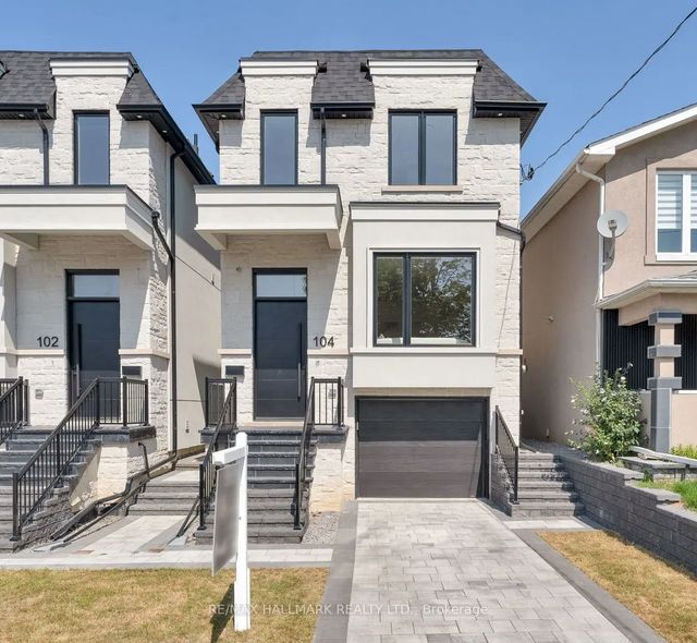104 Yardley Avenue, Toronto E03
