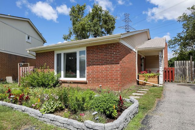 404 Burnley Court, Oshawa