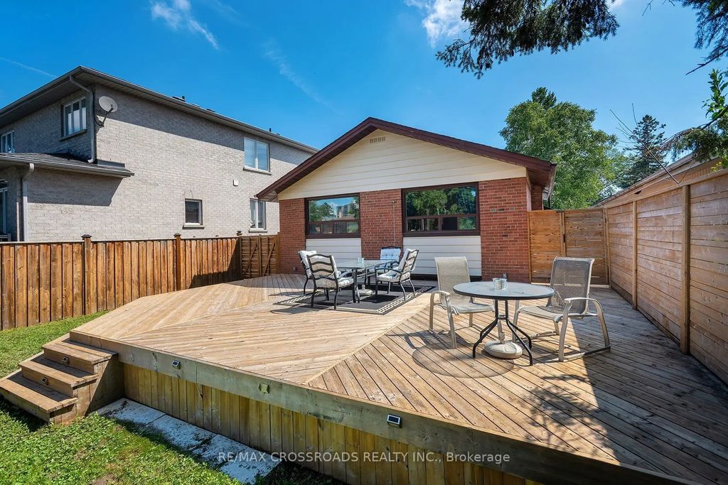 104 Haileybury Drive, Toronto E09