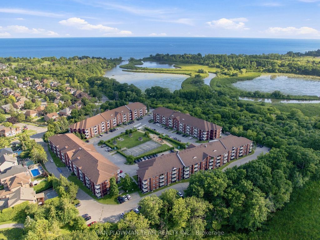 191 Lake Driveway Drive W 410, Ajax