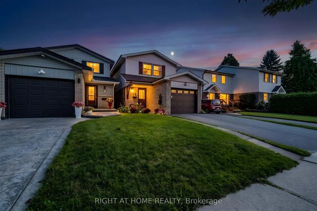 1262 Venus Crescent, Oshawa