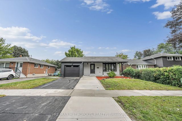 205 Clemence Avenue, Whitby
