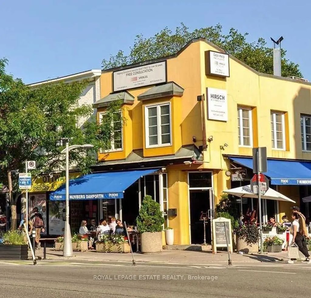 307a Danforth Avenue, Toronto E01