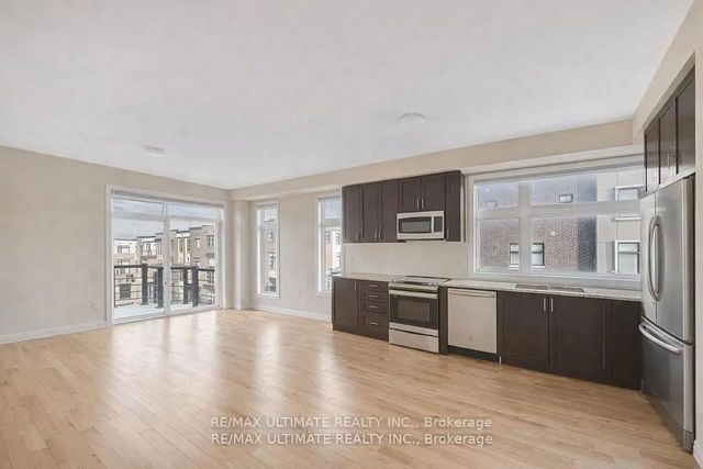 2632 Castlegate Crossing Drive, Pickering