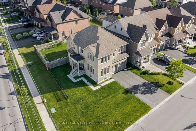 1 Cale Avenue, Clarington