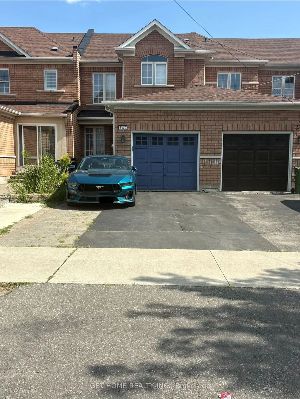 240 Mclevin Avenue Main, Toronto E11