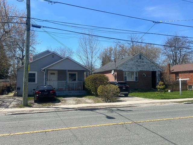 222 & 224 Kennedy Road, Toronto E06