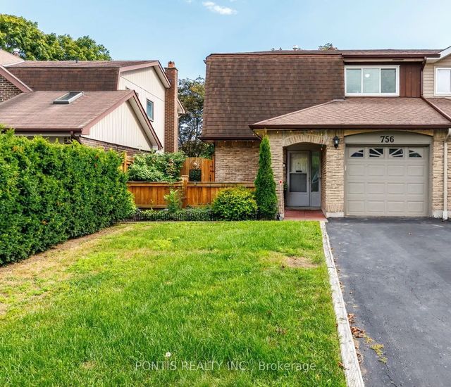 756 Cobblers Court, Pickering