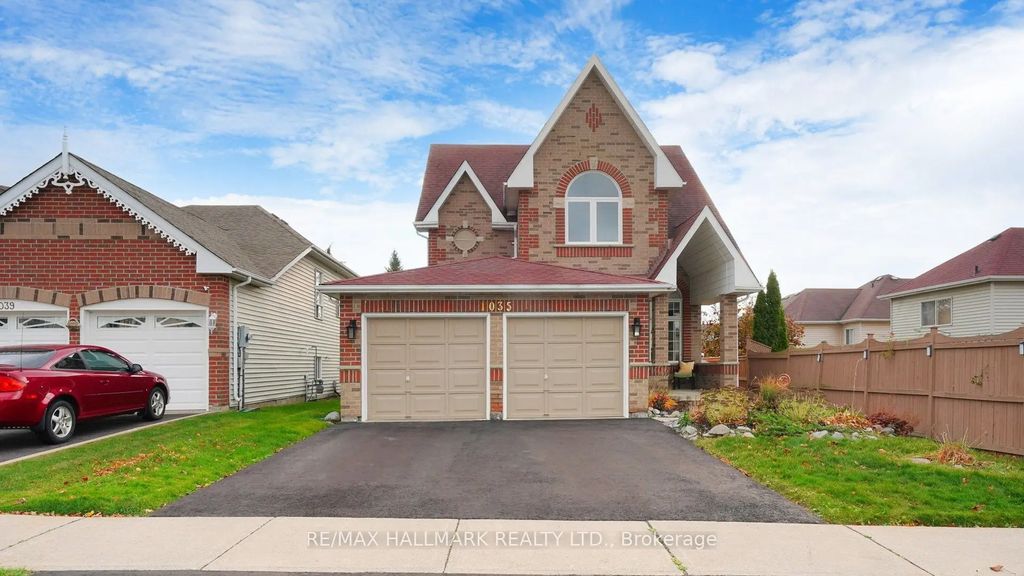 1035 Beatrice Street E Upper, Oshawa