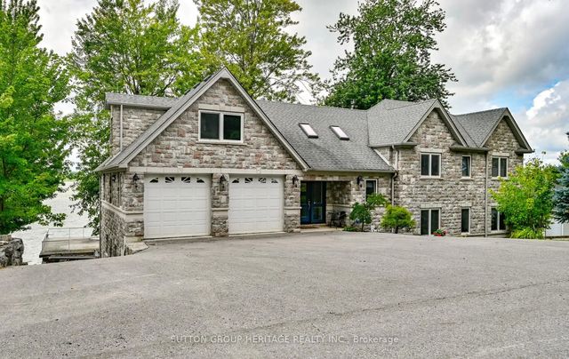 62 Lakeside Beach Road, Scugog