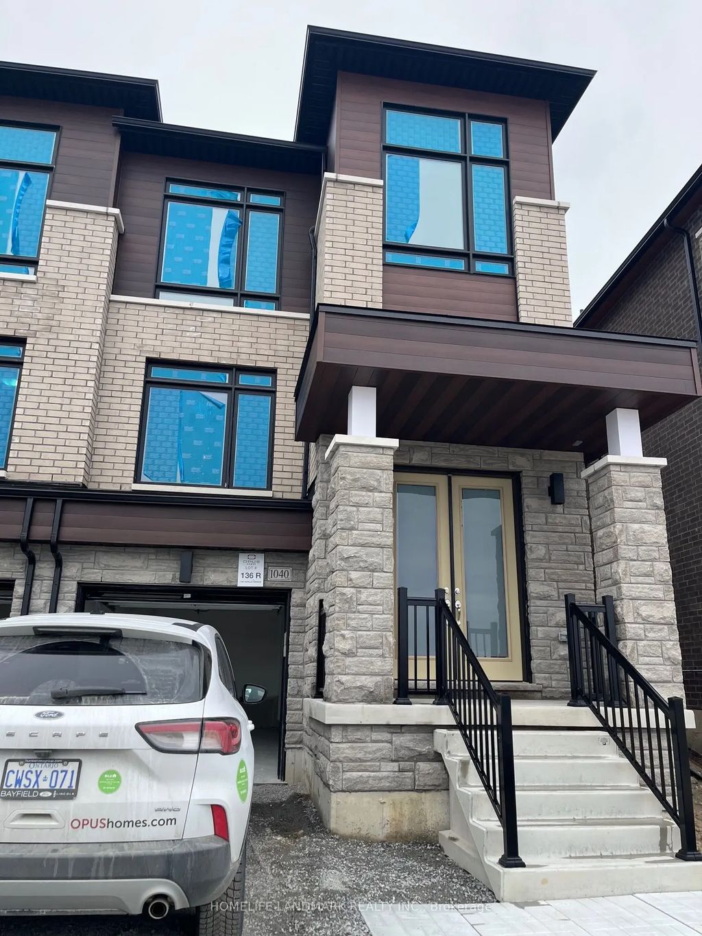1040 Valhalla Terrace, Pickering