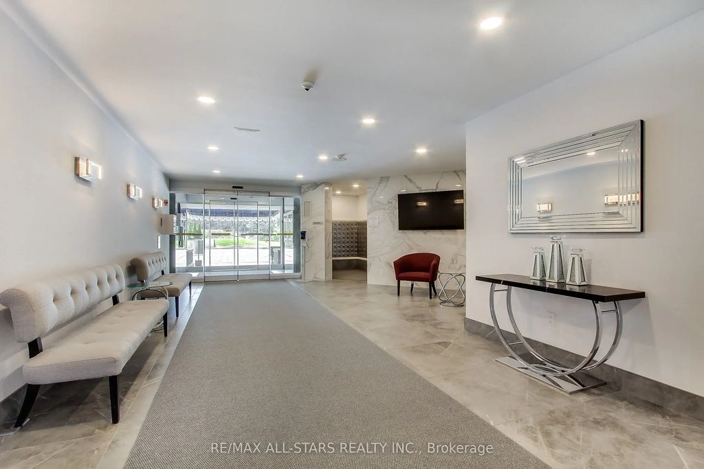 255 Bamburgh Circle 1203, Toronto E05