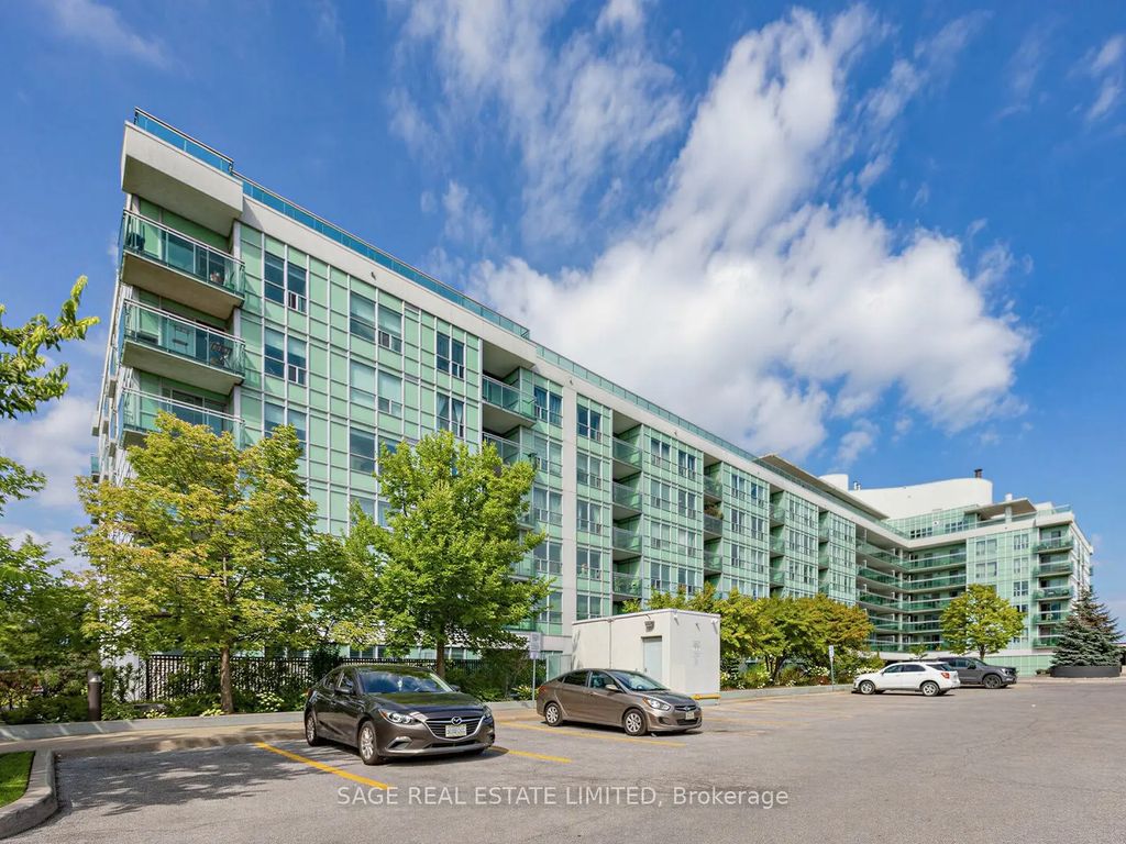 60 Fairfax Crescent 507, Toronto E04