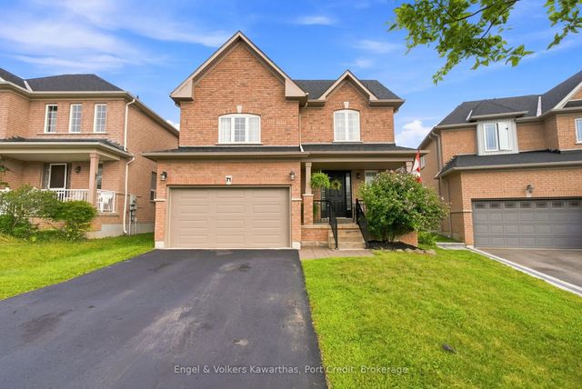 71 Beckett Crescent, Clarington