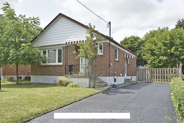 270 Wilson Road S, Oshawa