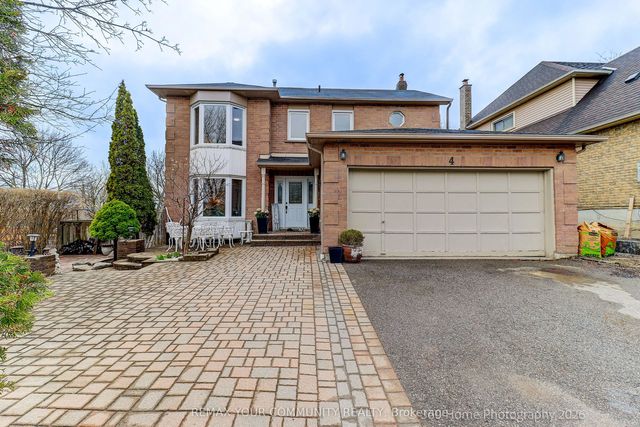 4 Mayflower Street S, Whitby