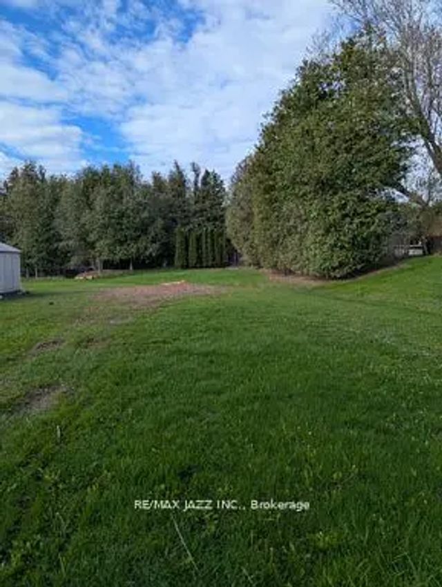 396 North Scugog Court, Clarington