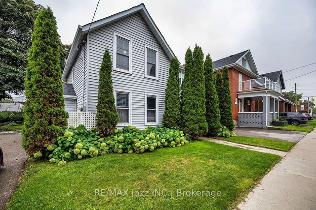 97 Adelaide Avenue E East, Oshawa
