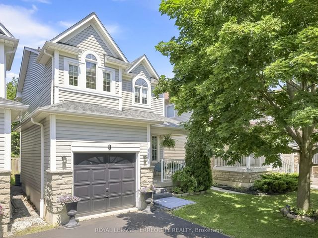 8 Sinden Drive, Whitby