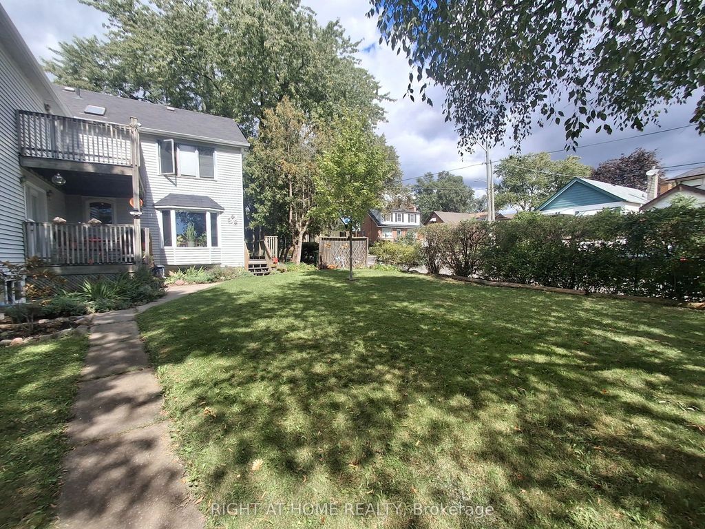 109 Furnival Road S Basement, Toronto E03