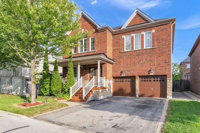 16 Bicknell Court, Ajax