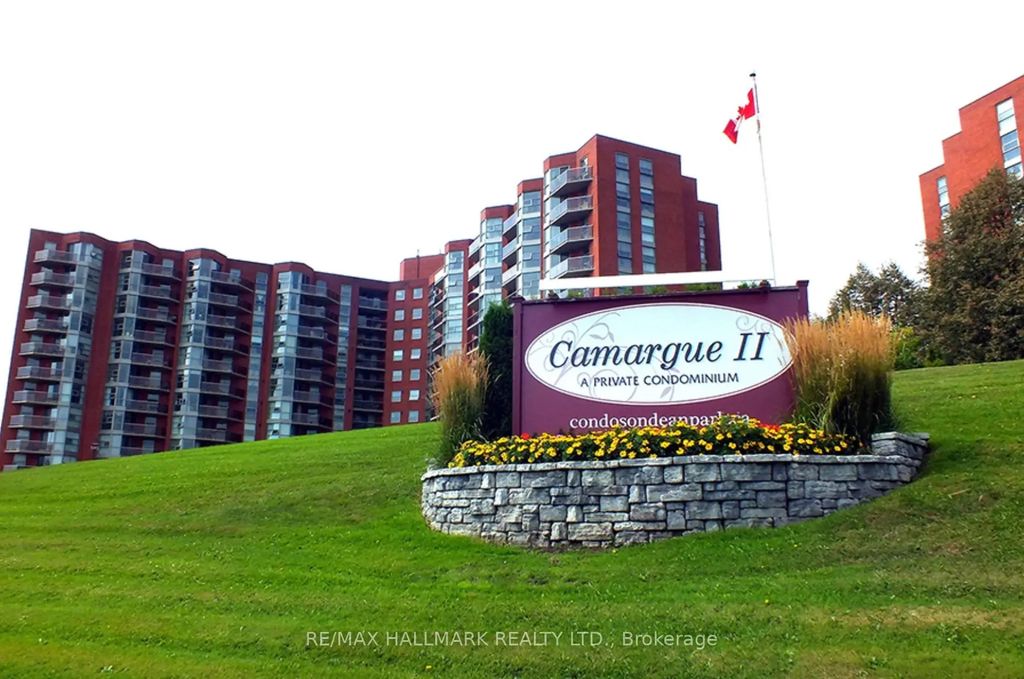 20 Dean Park Road 902, Toronto E11