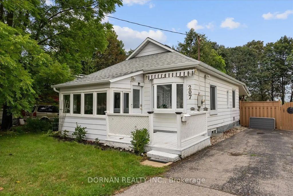 207 Verdun Road, Oshawa