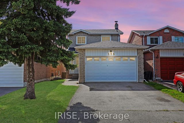 115 Winter Gardens Trail, Toronto E10