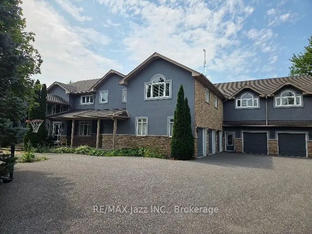 99 Hurd Street, Oshawa