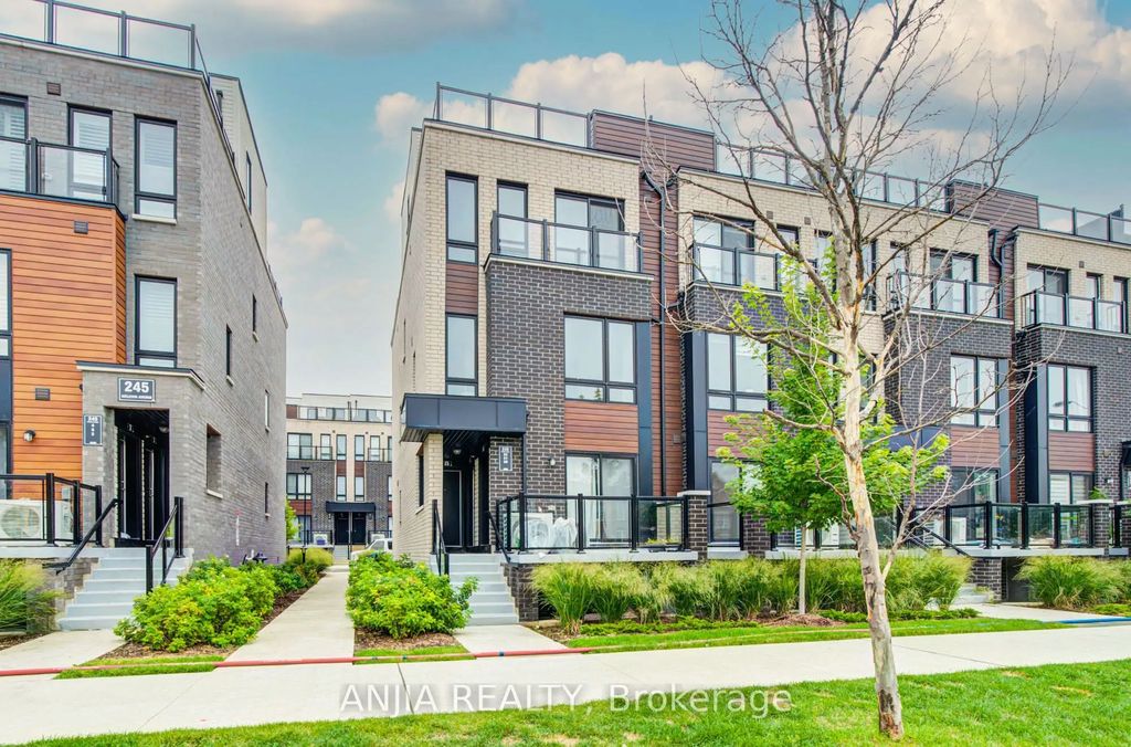 235 Mclevin Avenue 21, Toronto E11