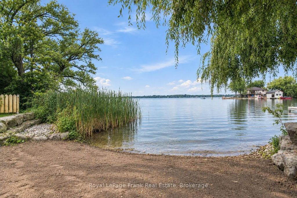 526 View Lake Road, Scugog