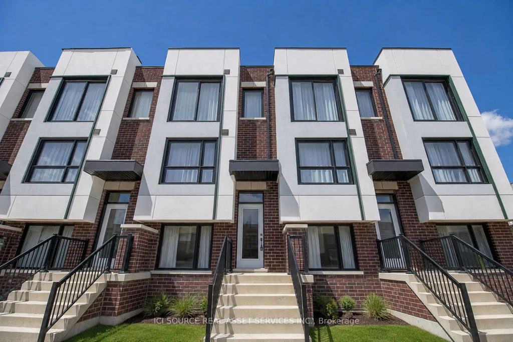 14 Bateson Street, Ajax